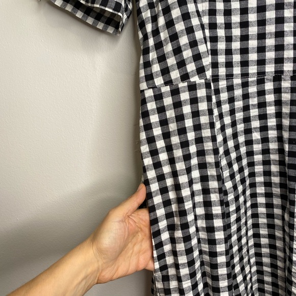 Kenar Dress - Picture 6 of 8